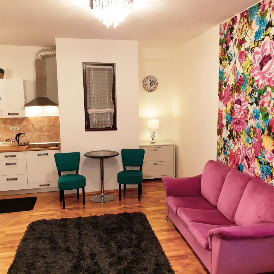 Paradise Apartman ميسكولك المظهر الخارجي الصورة